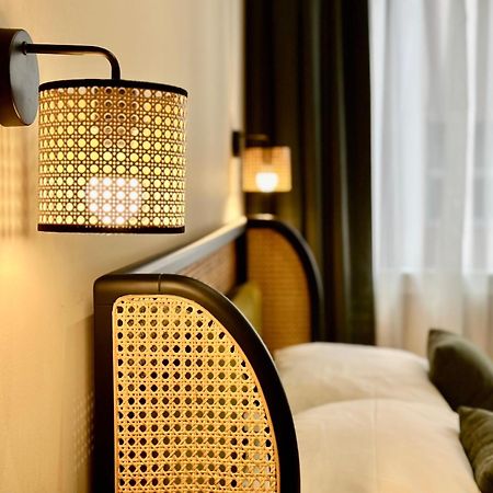 Bed and Breakfast Carbone XXI Катанія Екстер'єр фото