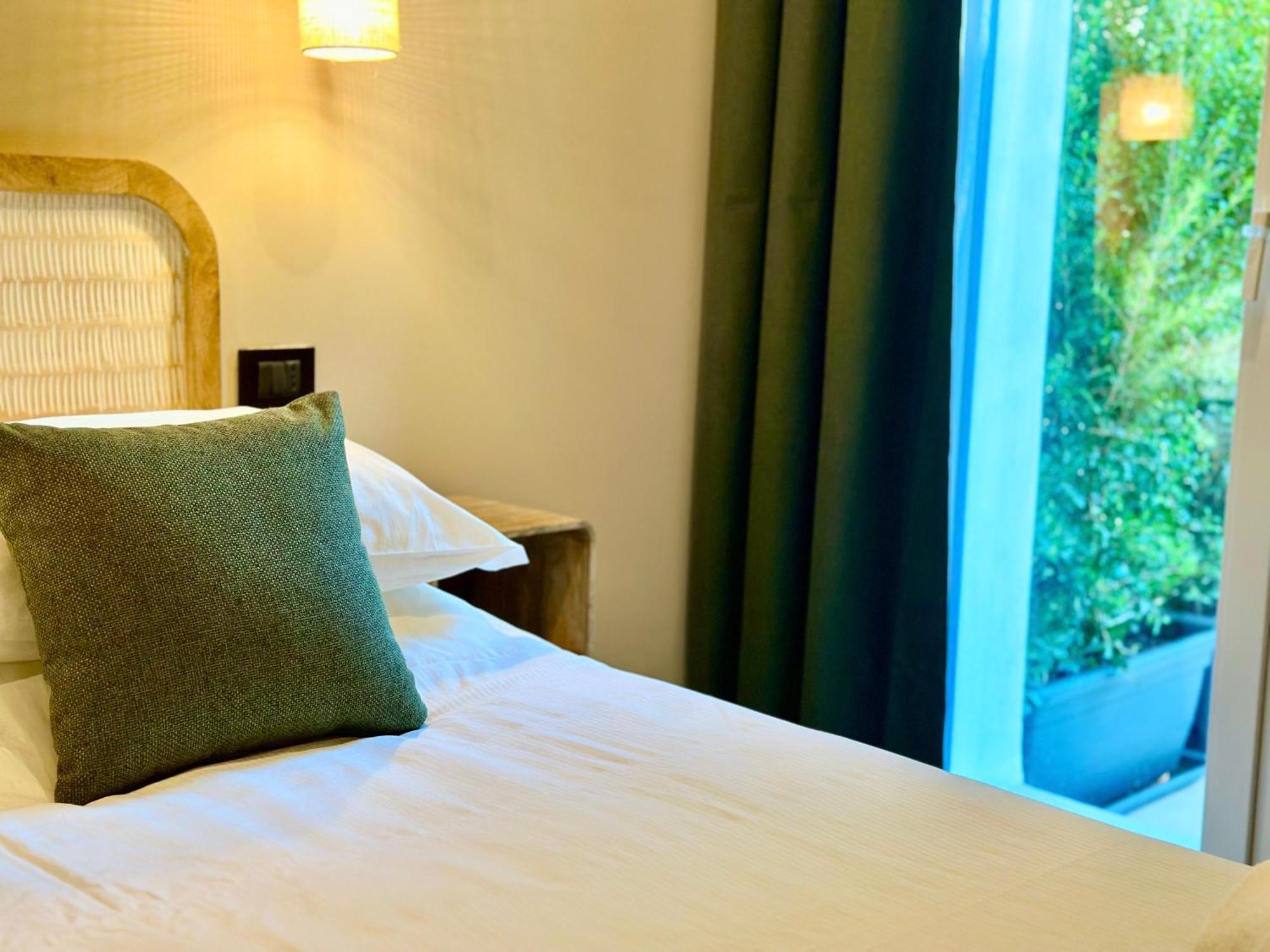 Bed and Breakfast Carbone XXI Катанія Екстер'єр фото
