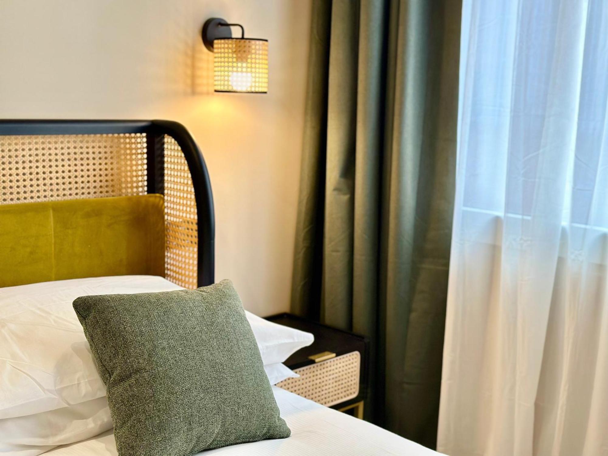 Bed and Breakfast Carbone XXI Катанія Екстер'єр фото